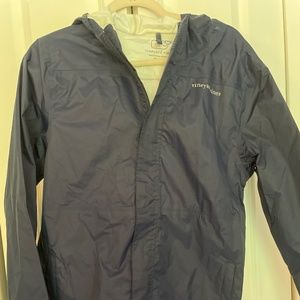 Vineyard vines raincoat- boys